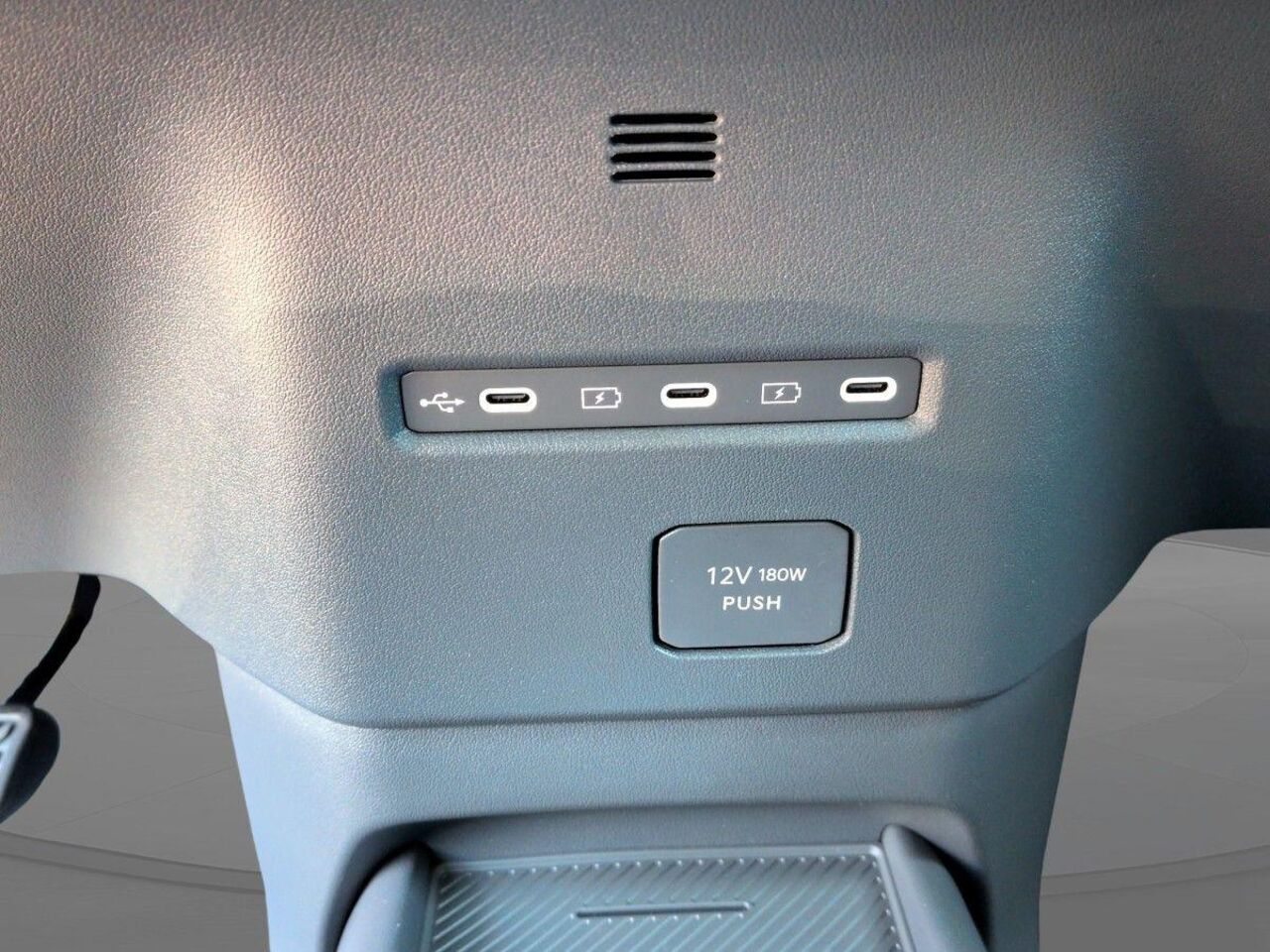 KIA EV2 EARTH*SitzP2*TechP5*WinterP3*DriveWiseP6* Ansicht 10 für Fahrzeugdetailseite