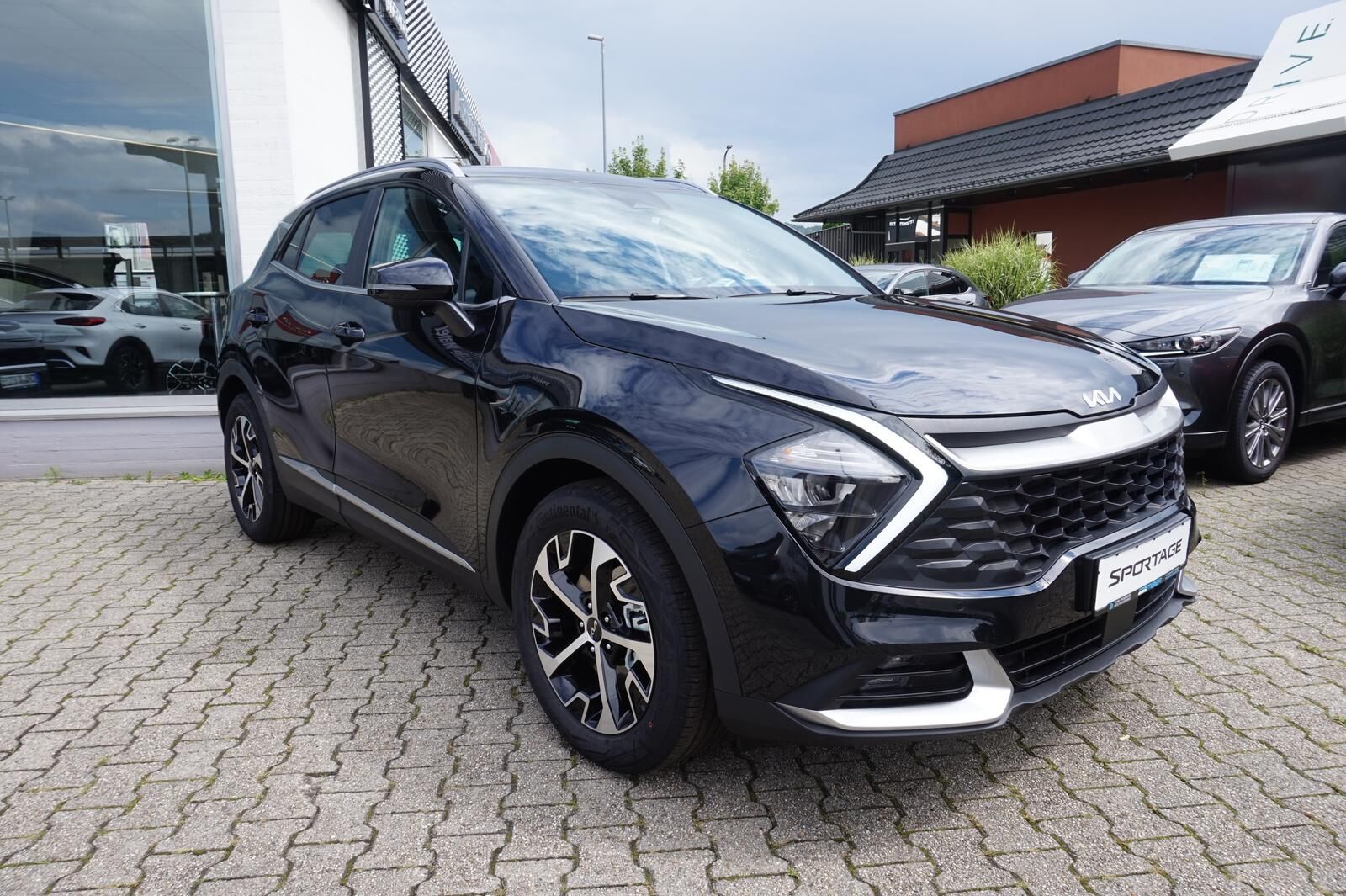 KIA Sportage 1.6 T-GDI DCT ULTIMATE *LED* NAVI* Ansicht 4 für Fahrzeugdetailseite