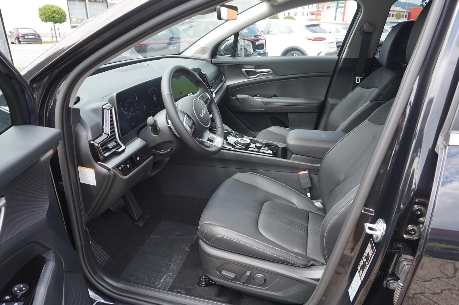 KIA Sportage 1.6 T-GDI DCT ULTIMATE *LED* NAVI* Ansicht 7 für Fahrzeugdetailseite