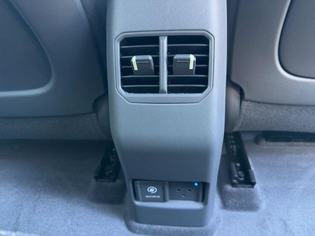 KIA EV2 EARTH*SitzP2*TechP5*WinterP3*DriveWiseP6* Ansicht 13 für Fahrzeugdetailseite