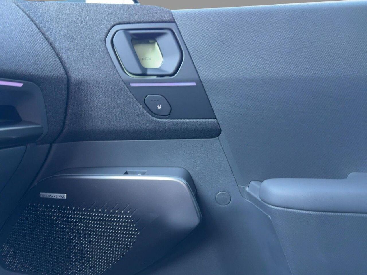 KIA EV2 EARTH*SitzP2*TechP5*WinterP3*DriveWiseP6* Ansicht 14 für Fahrzeugdetailseite