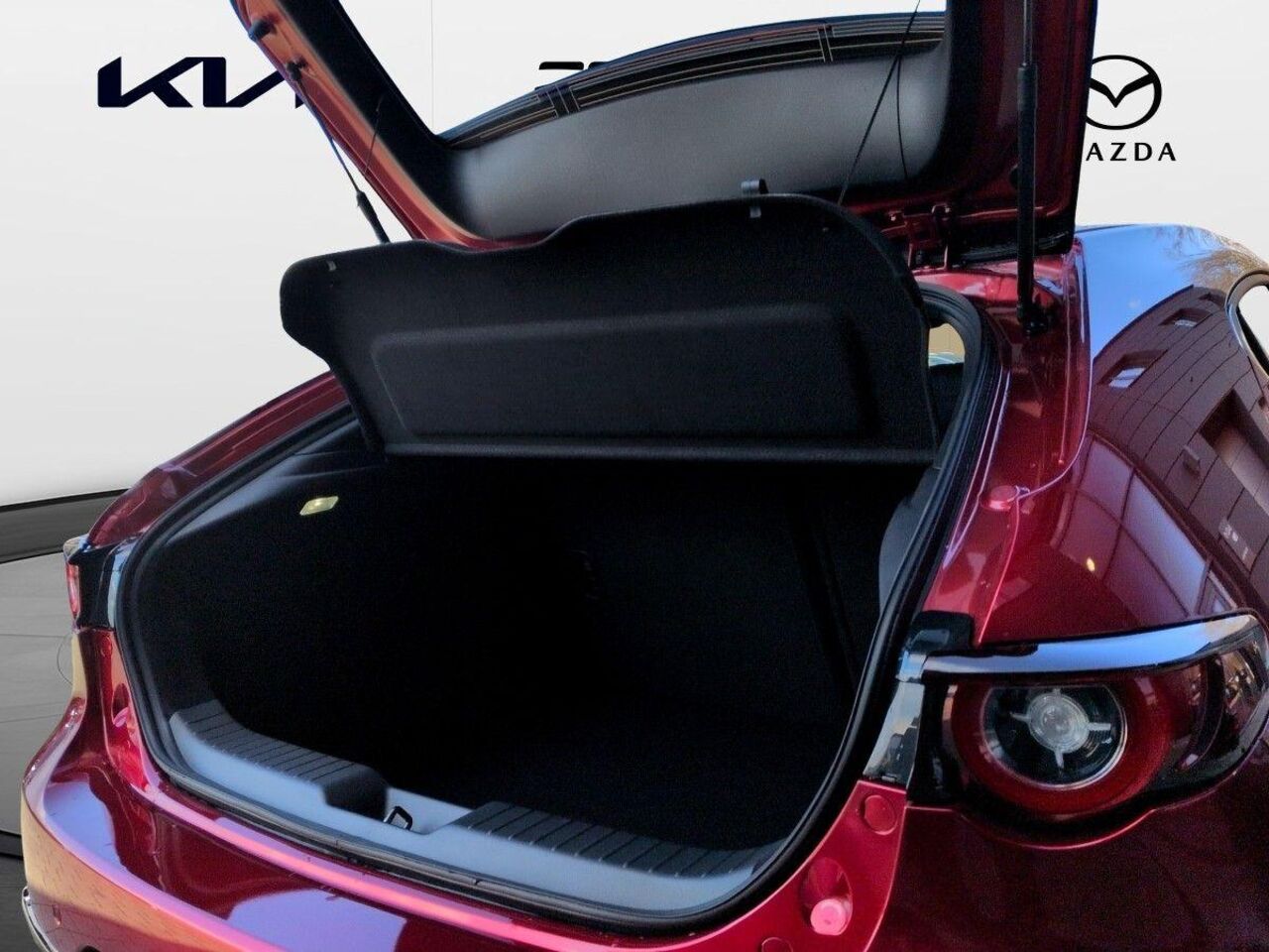 MAZDA 3 2.5l SKYACTIVE-G 140PS EXCLUSIVE-LINE *BOSE* Ansicht 5 für Fahrzeugdetailseite