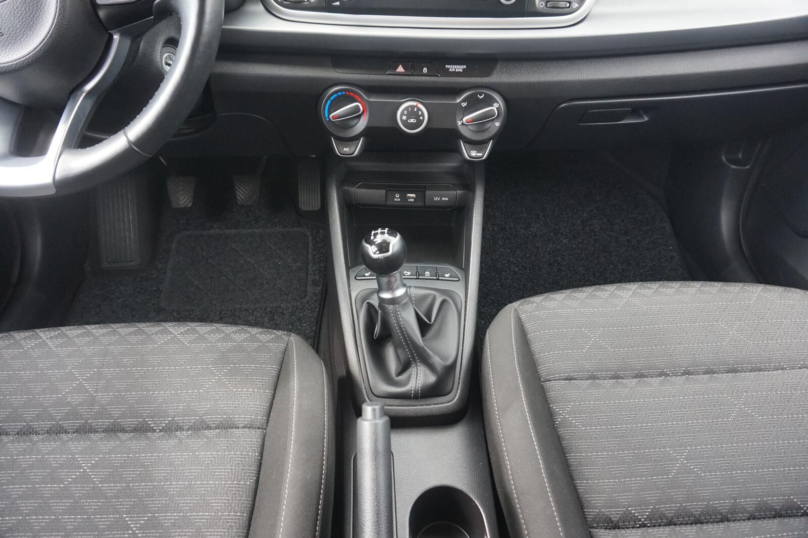 KIA Rio 1.2 Dream Team *SHZ* Ansicht 11 für Fahrzeugdetailseite