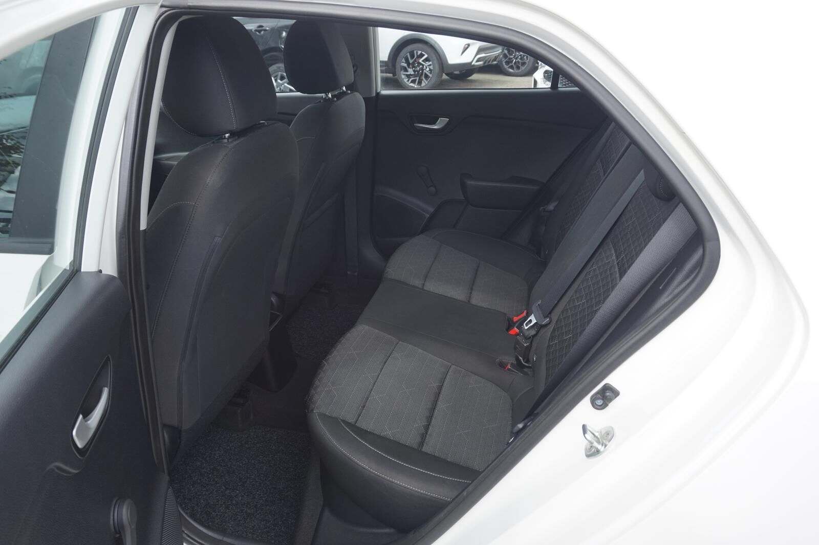 KIA Rio 1.2 Dream Team *SHZ* Ansicht 13 für Fahrzeugdetailseite