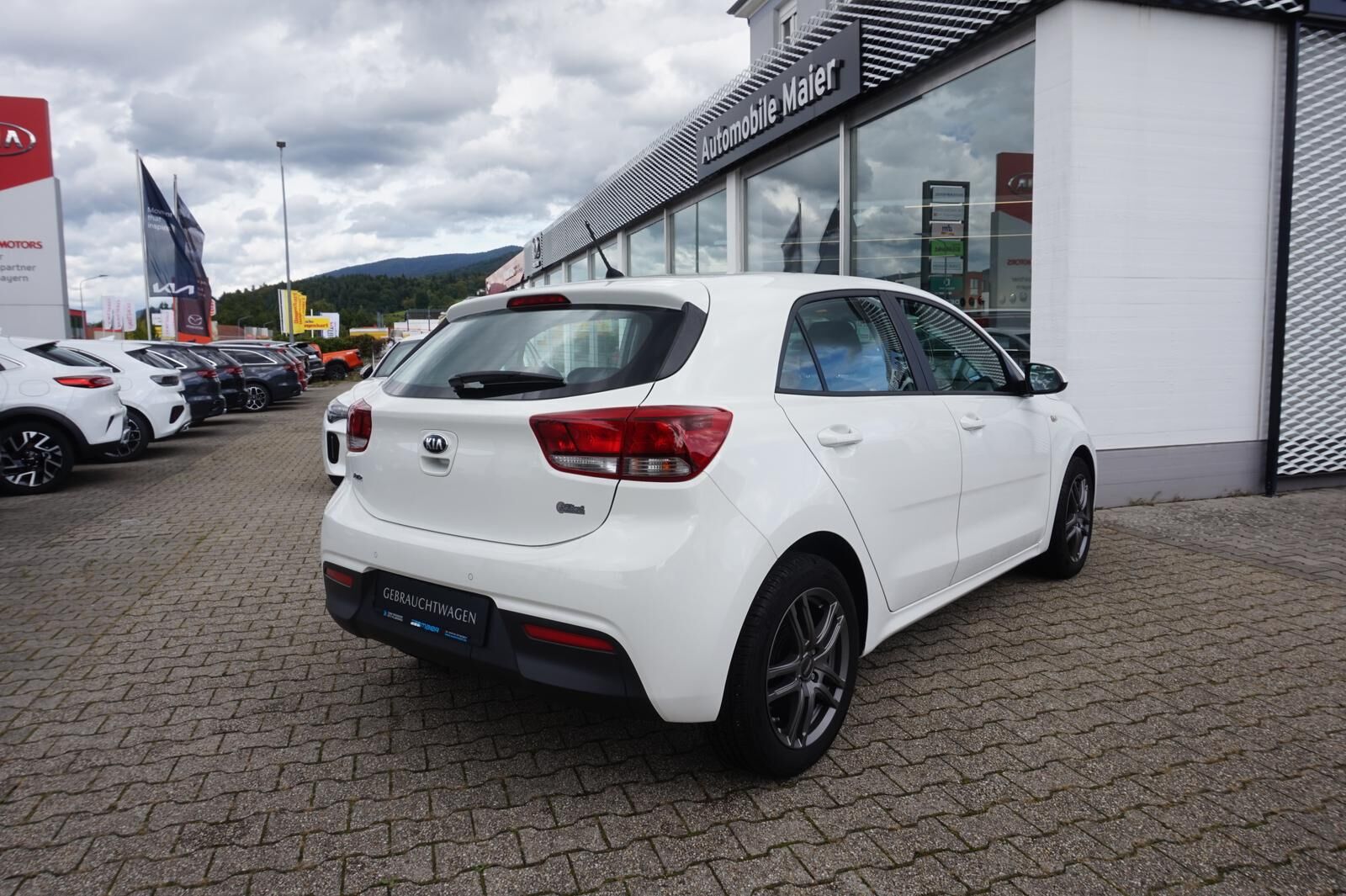 KIA Rio 1.2 Dream Team *SHZ* Ansicht 17 für Fahrzeugdetailseite