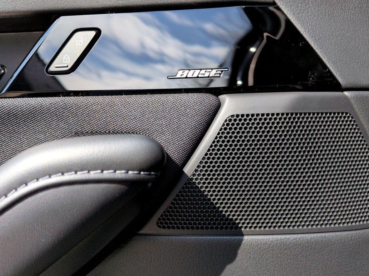 MAZDA CX-30 2.5 SKYACTIV-G 140PS EXCLUSIVE-LINE *BOSE* Ansicht 11 für Fahrzeugdetailseite