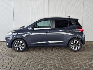 HYUNDAI i10 Premium 1.2 GDI / Sitz + Lenkradheizung / Navi / Klimaautomatik / Alu 15