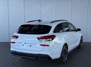 HYUNDAI i30 N-Line 1.5 T-GDI mHev DCT / Navi / ACC / Sitz & Lenkradheizung / LED / Alu 18