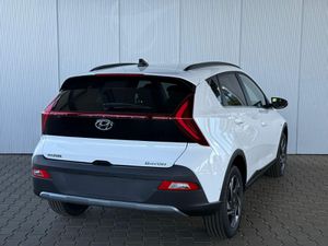 HYUNDAI BAYON Premium 1.0 T-GDI mHev / Bose / Navi / Keyless / Klimaautom. / LED / Sitz & Lenkr.Heiz./ PDC V.&H. +