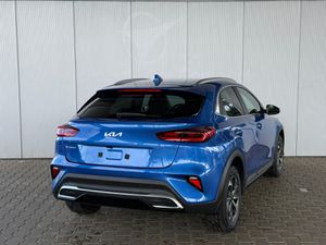 KIA XCeed Exclusive 1.5 T-GDi / Navi / PDC V&H + Kamera / Sitz + Lenkradheizung / Klimaautom./ LED / Alu 16 / 