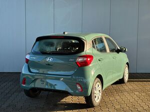 HYUNDAI i10 1.0 Comfort Automatik 4-Sitzer / Rückfahrkamera / Tempomat / Navi uvm.