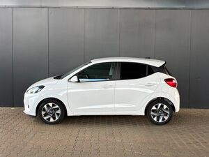 HYUNDAI i10 MPI 1.0 63PS Comfort / CarPlay / Navi / Kamera / Tempomat / Alu 15