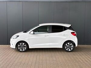 HYUNDAI i10 MPI 1.0 63PS Comfort / CarPlay / Navi / Kamera / Tempomat / Alu 15