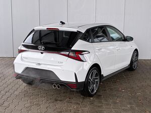 HYUNDAI i20 1.2 N-Line / LED / Tempomat / Navi / Rückfahrkamera / Alu 17