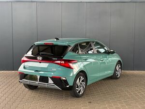 HYUNDAI i20 Comfort 1.0 T-GDI Automatik / LED / Tempomat / Navi / Rückfahrkamera / Alu 16
