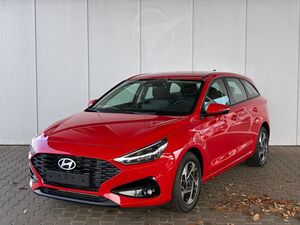 HYUNDAI i30 Kombi Style 1.5 T-GDI mHEV 140PS 6MT / PDC V. & H. m. Kamera / LED / Navi / Alu 16