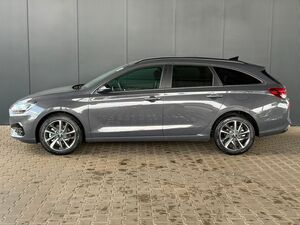 HYUNDAI i30 Kombi Comfort Plus 1.0 TGDI DCT/ Navi / Sitz + Lenkradheizung / PDC V&H + Kamera / LED / Alu 17