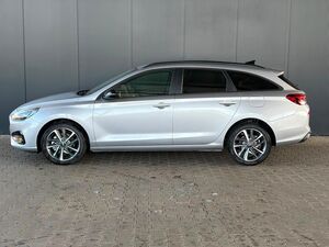 HYUNDAI i30 Kombi Comfort Plus 1.0 TGDI DCT Navi/ Adaptiver Tempomat/ Totwinkel Assistent/ Alu 17