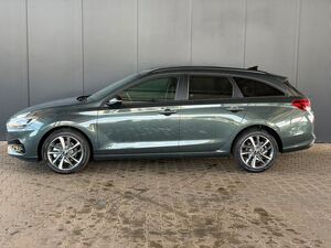 HYUNDAI i30 Kombi Comfort Plus 1.0 TGDI DCT Navi/ Adaptiver Tempomat/ Totwinkel Assistent/ Alu 17