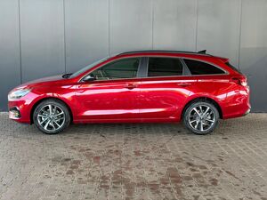 HYUNDAI i30 Kombi Comfort Plus 1.0 T-GDI DCT Navi/ Totwinkel Assistent/ PDC V&H + Kamera/ Alu 17