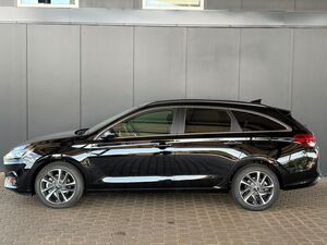 HYUNDAI i30 Kombi GO Plus 1.0 TGDI Comfort Plus / ACC / Totwinkel Assistent / Sitz + Lenkradheizung / Alu 17