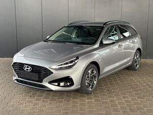 HYUNDAI i30 Kombi Comfort Line 1.6 T-GDI 2WD 7-DCT AT / Tempomat / Kamera / PDC vorne + hinten / Sitz + Lenkradh