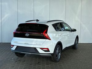 HYUNDAI BAYON Premium 1.2 MPI / Navi / Sitz + Lenkradheizung / Rückfahrkamera / Tempomat / Klimaautomatik / Alu 1