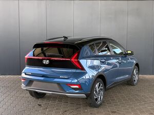 HYUNDAI BAYON Comfort Plus 1.2 MPI / Navi / PDC m. Kamera / Klimaautom./ LED / Sitz & Lenkr.Heiz/ Alu16