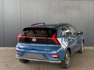 HYUNDAI BAYON Comfort Plus 1.2 MPI / Sitz + Lenkradheizung / PDC V&H + Kamera / LED / Tempomat / Keyless / Alu 16