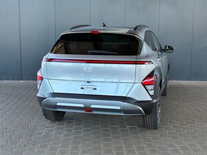 HYUNDAI KONA Comfort Plus 1.6 T-GDI DCT 4WD / Navi / ACC / Keyless /  Sitz + Lenkradheiz. / Schiebedach / LED / A