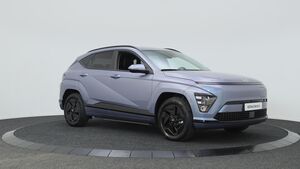 HYUNDAI KONA Elektro KONA Comfort Plus 64,8 kWh / Sitz + Lenkradheizung / LED / ACC / Alu 17