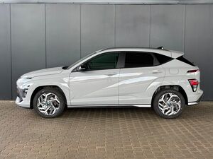 HYUNDAI KONA HEV N-Line X MY26 / LED / ACC / Bose / Navi / PDC V&H + 360. Kamera / Sitz + Lenkradheizung / Alu 18