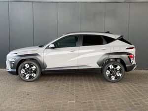 HYUNDAI KONA Comfort Plus 1.6 T-GDI 2WD 7-DCT / PDC V&H + Kamera / Sitz + Lenkradheizung / Navi / LED / Alu 18