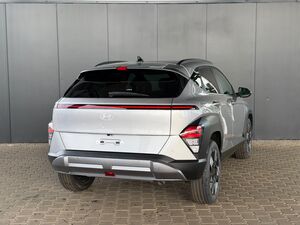 HYUNDAI KONA Comfort Plus 1.6 T-GDI 2WD 7-DCT / PDC V&H + Kamera / Sitz + Lenkradheizung / Navi / LED / Alu 18