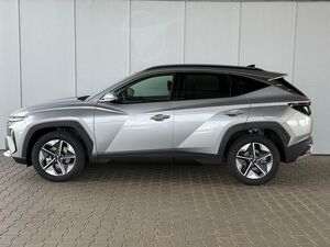 HYUNDAI TUCSON E-Motion 1.6 T-GDI 2WD 48V DCT / Panoramadach / ACC / Sitz + Lenkradheizung / LED / Navi / PDC V&H +