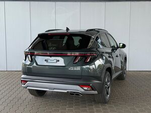 HYUNDAI TUCSON E-Motion 1.6 T-GDI 2WD 48V DCT / Panoramadach / ACC / Sitz + Lenkradheizung / LED / Navi / PDC V&H +