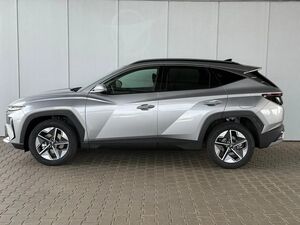 HYUNDAI TUCSON E-Motion 1.6 T-GDI 2WD 48V DCT / Panoramadach / ACC / Sitz + Lenkradheizung / LED / Navi / PDC V&H +
