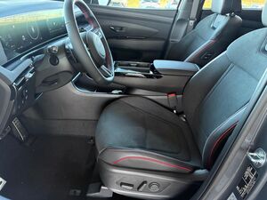 HYUNDAI TUCSON HEV 2WD N-Line Pano / MY27 / Panoramadach / Head-Up / 360° Kam. / ACC / Sitz + Lenkradheiz. / Sitzb