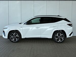 HYUNDAI TUCSON N-Line x HEV  2WD Automatik  /  Head-Up / ACC / Sitz+Lenkradheiz. / Sitzbelüftung/ Krell / E-Klappe