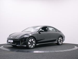 HYUNDAI IONIQ 6 77,4 kWh RWD / ACC / LED / Elekt. Heckklappe / 2-Zonen Klimaaut. / Alu 18