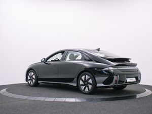 HYUNDAI IONIQ 6 77,4 kWh RWD / ACC / LED / Elekt. Heckklappe / 2-Zonen Klimaaut. / Alu 18