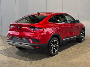 RENAULT Arkana Techno Full Hybrid e-tech 145 / Soundsystem / NAVI / Teilleder / ACC / PDC vo.+hi. / Rückfahrkamera