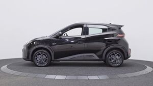 BYD DOLPHIN SURF Boost 43 kWh / Navi / ACC / Elektr. Sitze V. / PDC H + Kamera / Klimaautomatik