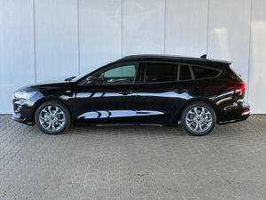 FORD Focus Turnier ST Line X 1.0 7AT / Winterpaket / PDC V&H + Kamera / LED + Kurvenlicht / Alu 17 / *Frei Haus