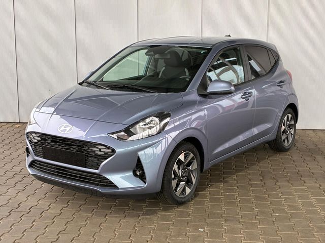 HYUNDAI i10 Premium 1.2 GDI / Sitz + Lenkradheizung / Navi / Klimaautomatik / Alu 15