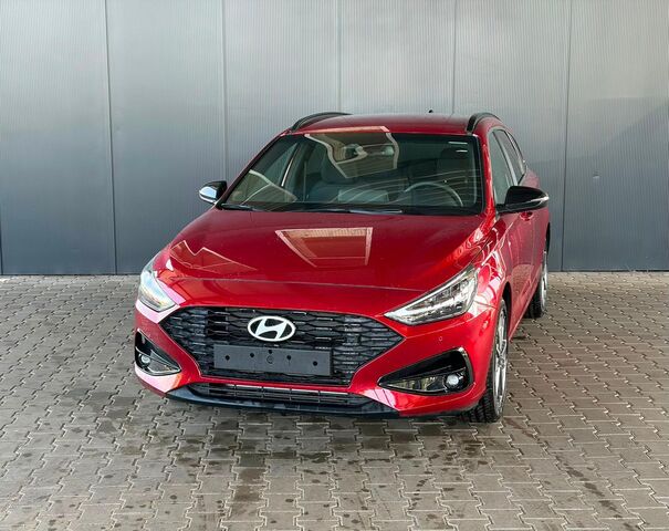 HYUNDAI i30 Kombi Comfort Plus 1.0 T-GDI DCT Navi/ Totwinkel Assistent/ PDC V&H + Kamera/ Alu 17