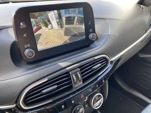 FIAT Tipo Cross Ansicht 14 für Fahrzeugdetailseite