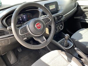 FIAT Tipo Cross Ansicht 5 für Fahrzeugdetailseite
