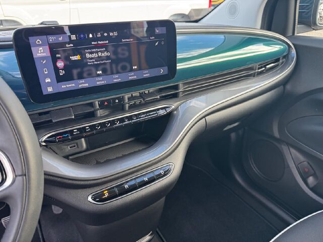 FIAT 500e Basis Ansicht 9 für Fahrzeugdetailseite