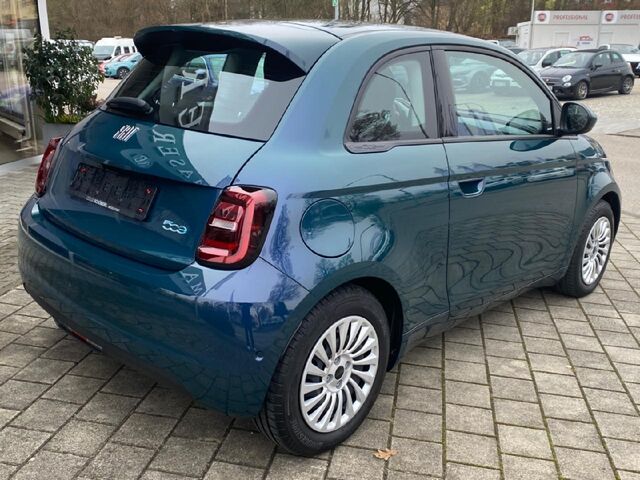 FIAT 500e Basis Ansicht 3 für Fahrzeugdetailseite